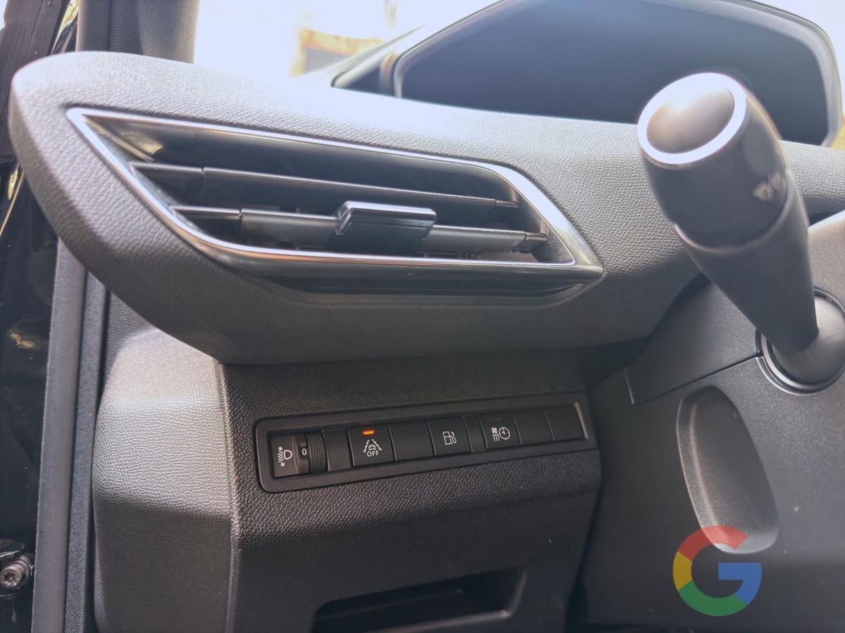 Peugeot 3008 Hybrid 225 e-EAT8 Allure Pack (15)