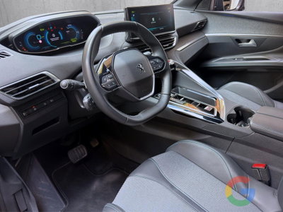 Peugeot 3008 Hybrid 225 e-EAT8 Allure Pack (9)