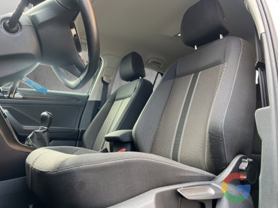 Volkswagen T-Roc 1.0 tsi Style 115cv (9)