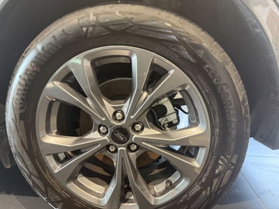 Ford Kuga 1.5 EcoBoost 150 CV 2WD ST-Line (14)
