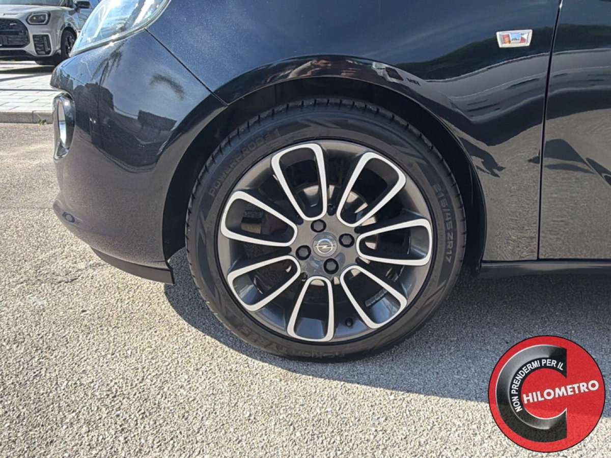 Opel Adam 1.4 87 CV Glam (11)