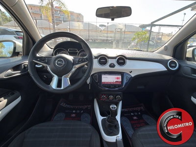 Opel Adam 1.4 87 CV Glam (14)