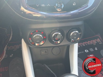 Opel Adam 1.4 87 CV Glam (18)