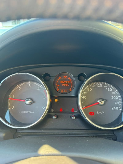 Nissan Qashqai 1.5 dCi Acenta (8)