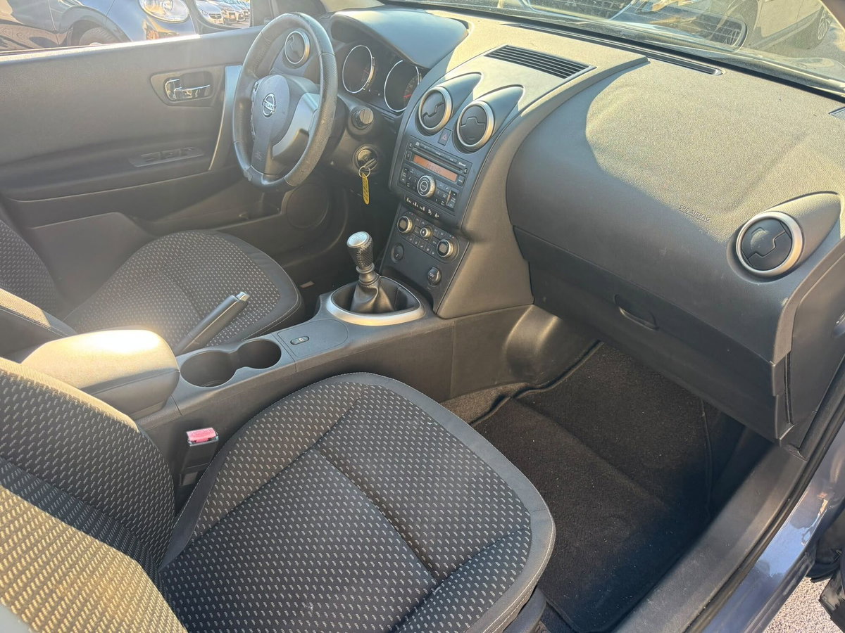 Nissan Qashqai 1.5 dCi Acenta (9)