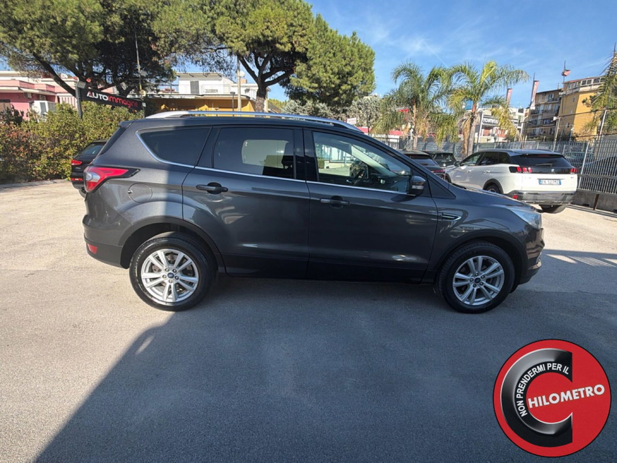Ford Kuga 1.5 EcoBlue 120 CV 2WD Titanium (7)