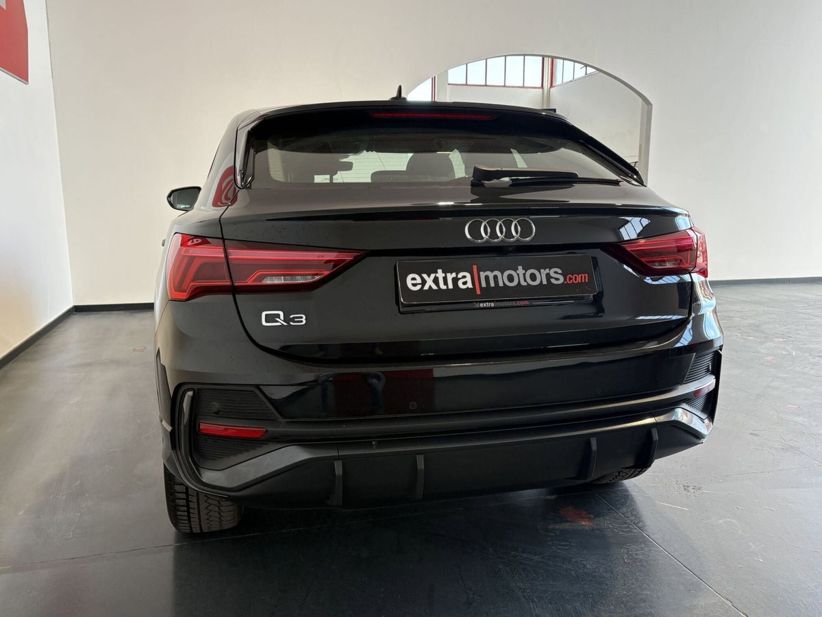 Audi Q3 Sportback 45 TFSI e S tronic Business Plus (6)
