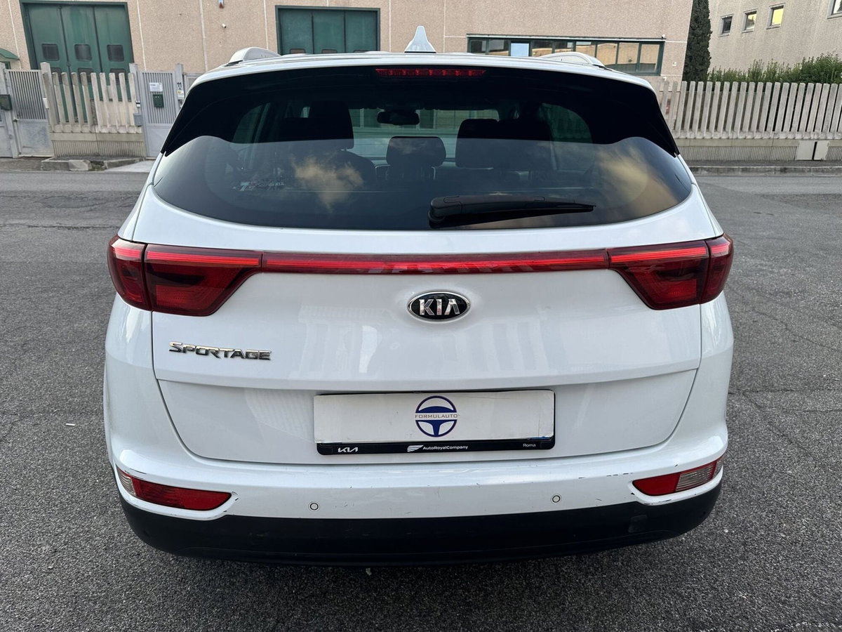 Kia Sportage 1.6 GDI 132 CV 2WD Business Class (5)