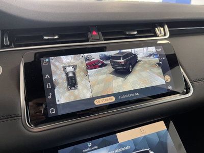 Land Rover Range Rover Evoque 2.0D I4 163CV AWD Auto R-Dynamic SE (9)