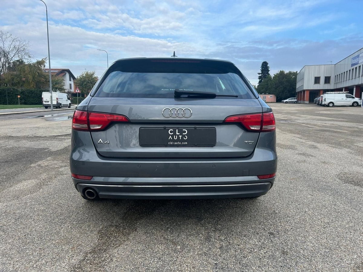 Audi A4 Avant 2.0 TDI 150 CV Business (3)
