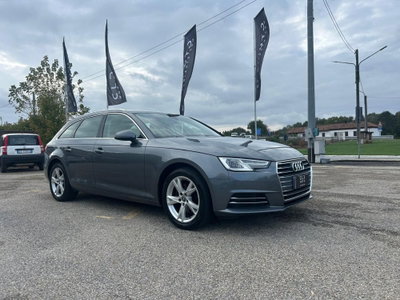 Audi A4 Avant 2.0 TDI 150 CV Business (5)