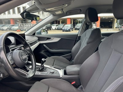 Audi A4 Avant 2.0 TDI 150 CV Business (7)