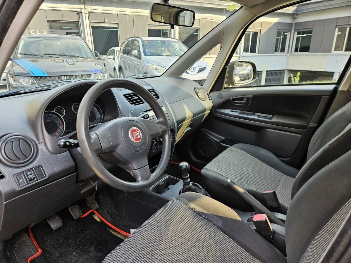 Fiat Sedici 2.0 MJT 16V DPF 4x2 Dynamic (5)