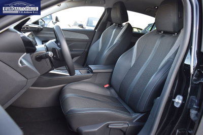Peugeot 308 BlueHDi 130 S&S EAT8 Allure Pack (8)