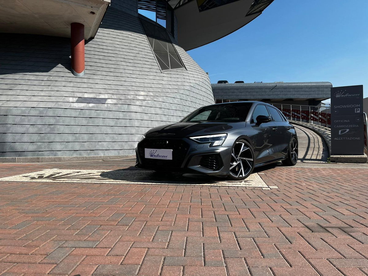 Audi S3 Sedan 2.0 TFSI quattro (2)