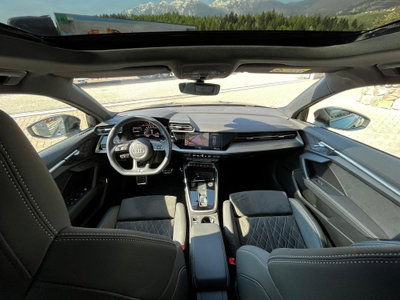 Audi S3 Sedan 2.0 TFSI quattro (5)