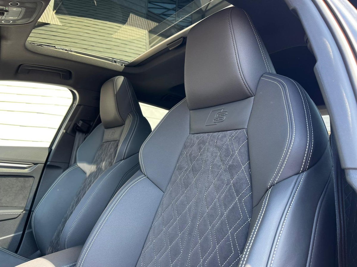 Audi S3 Sedan 2.0 TFSI quattro (6)