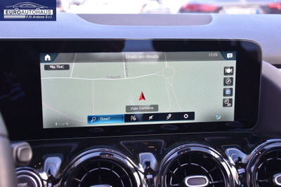 Mercedes-Benz GLA SUV 200 d Business Extra auto (10)