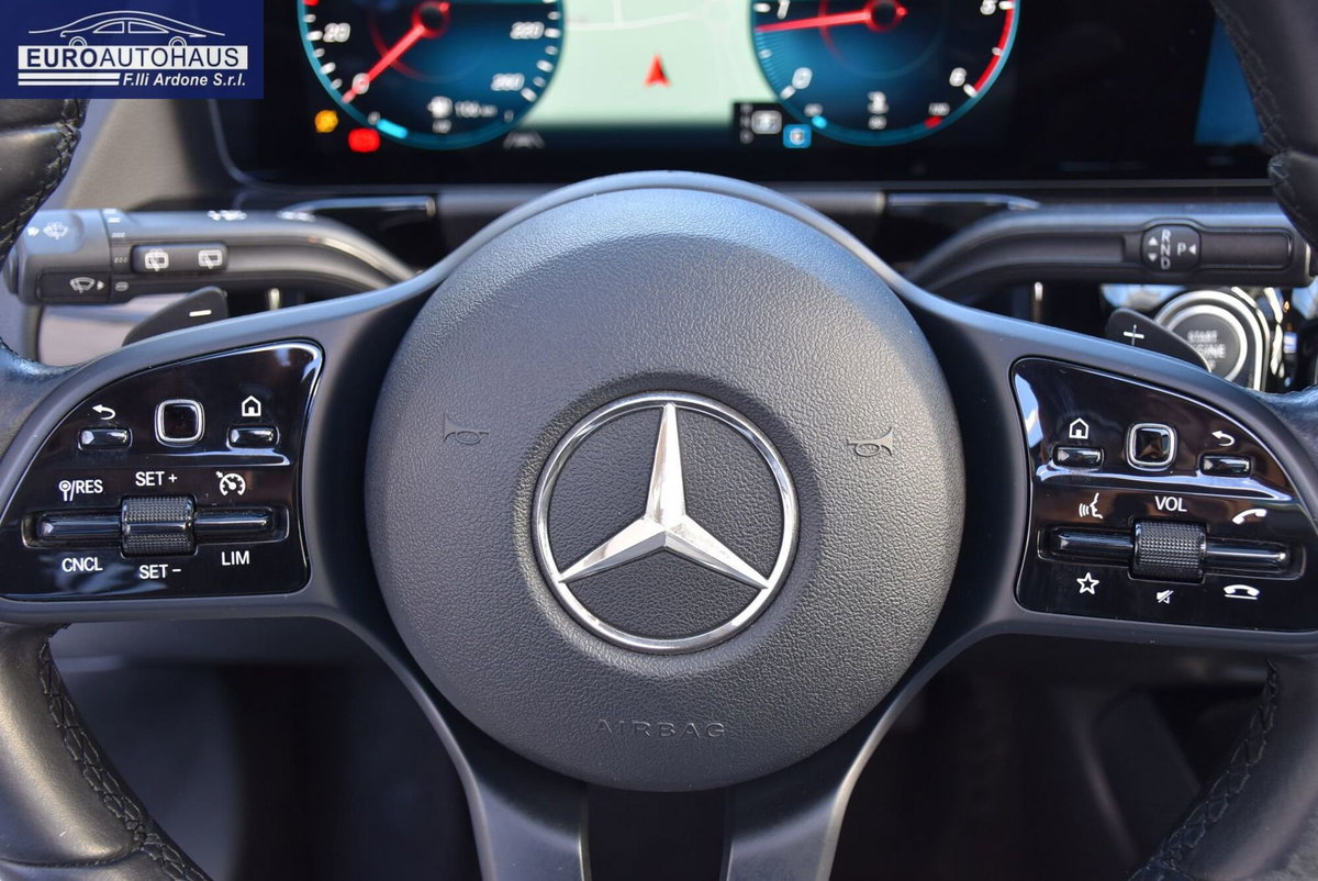 Mercedes-Benz GLA SUV 200 d Business Extra auto (14)