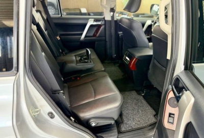 Toyota Land Cruiser 2.8 D4-D 5 porte Lounge (12)