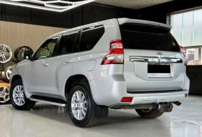 Toyota Land Cruiser 2.8 D4-D 5 porte Lounge (7)