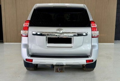 Toyota Land Cruiser 2.8 D4-D 5 porte Lounge (8)