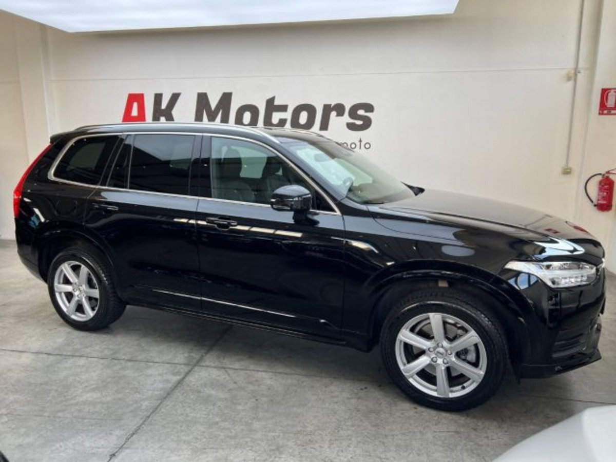 Volvo XC90 B5 (d) AWD automatico 7 posti Core (9)
