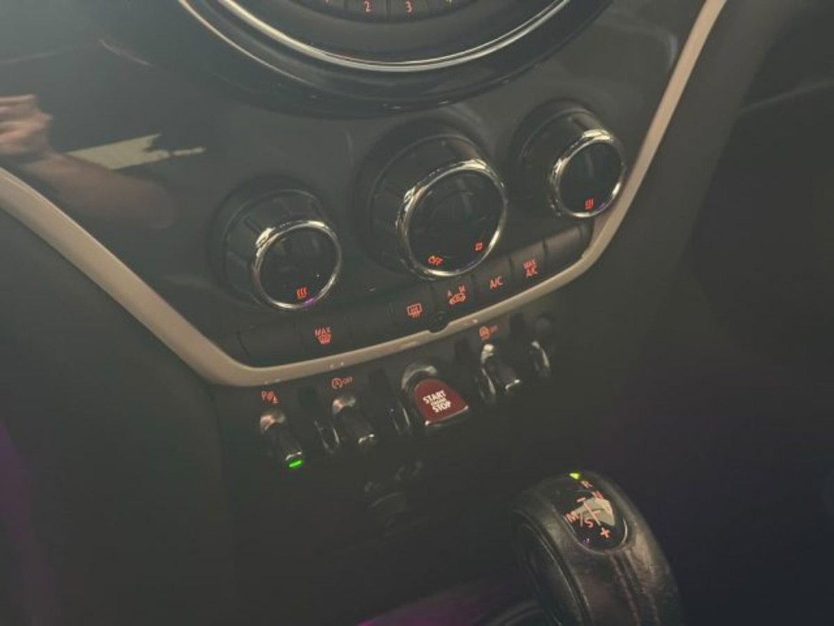MINI Mini Countryman 2.0 Cooper D Business Countryman ALL4 (13)