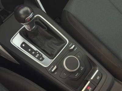 Audi Q2 Q2 35 TFSI S tronic Admired (12)