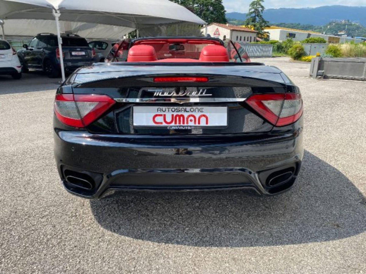 Maserati Grancabrio 4.7 V8 Sport (8)