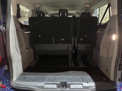 Ford Tourneo Custom 320 2.0 EcoBlue 150CV PL Titanium (14)