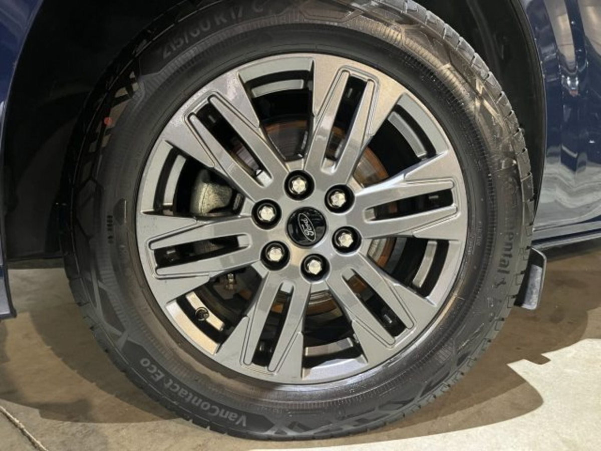Ford Tourneo Custom 320 2.0 EcoBlue 150CV PL Titanium (8)