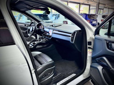 Porsche Cayenne 3.0 V6 Platinum Edition (13)