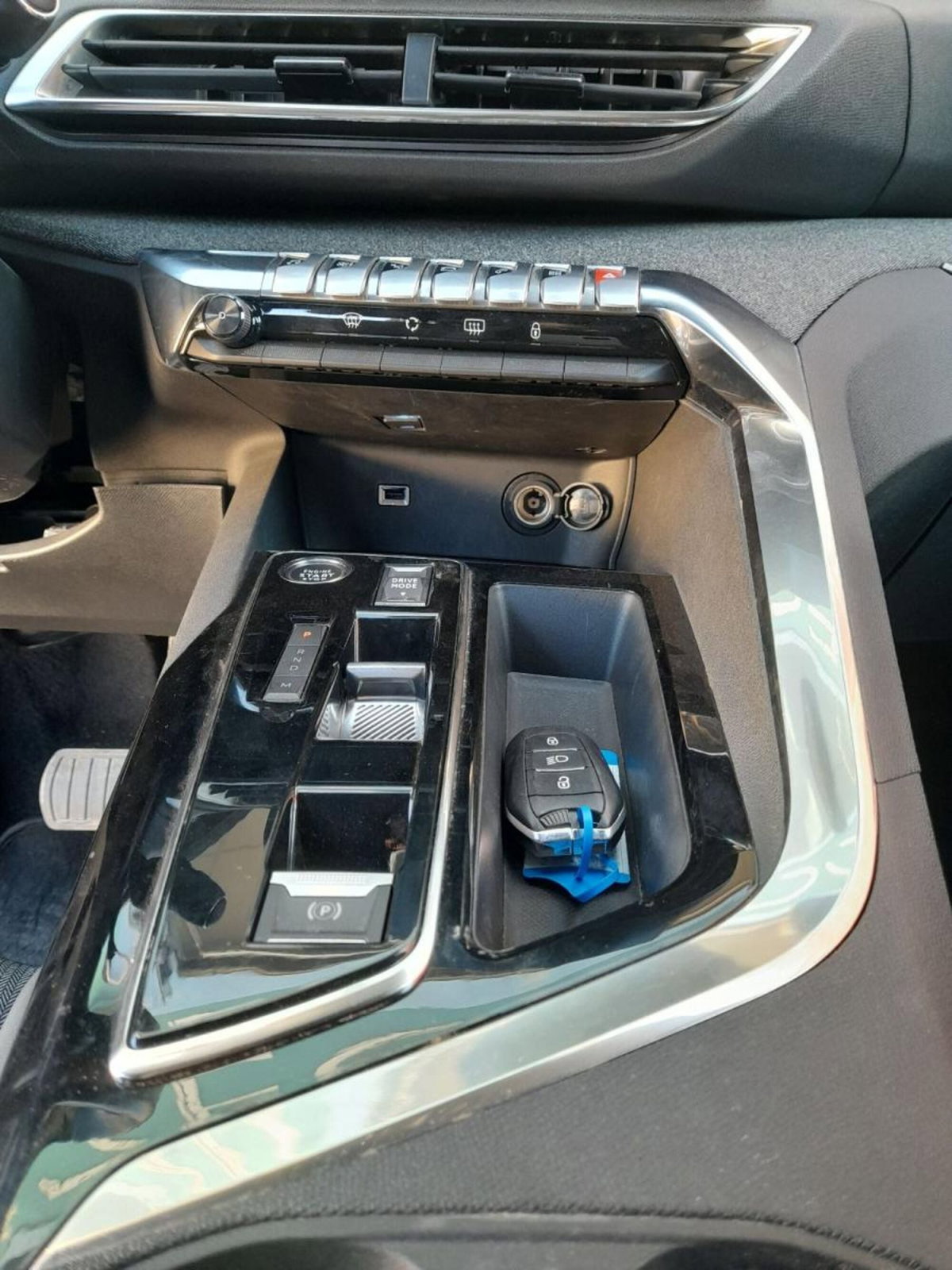 Peugeot 3008 BlueHDi 130 S&S EAT8 Allure Pack (12)