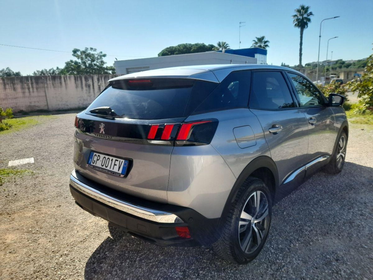Peugeot 3008 BlueHDi 130 S&S EAT8 Allure Pack (4)