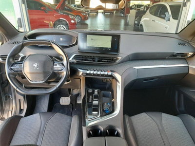 Peugeot 3008 BlueHDi 130 S&S EAT8 Allure Pack (9)