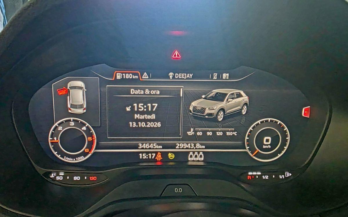 Audi Q2 Q2 30 TDI S line Edition (19)