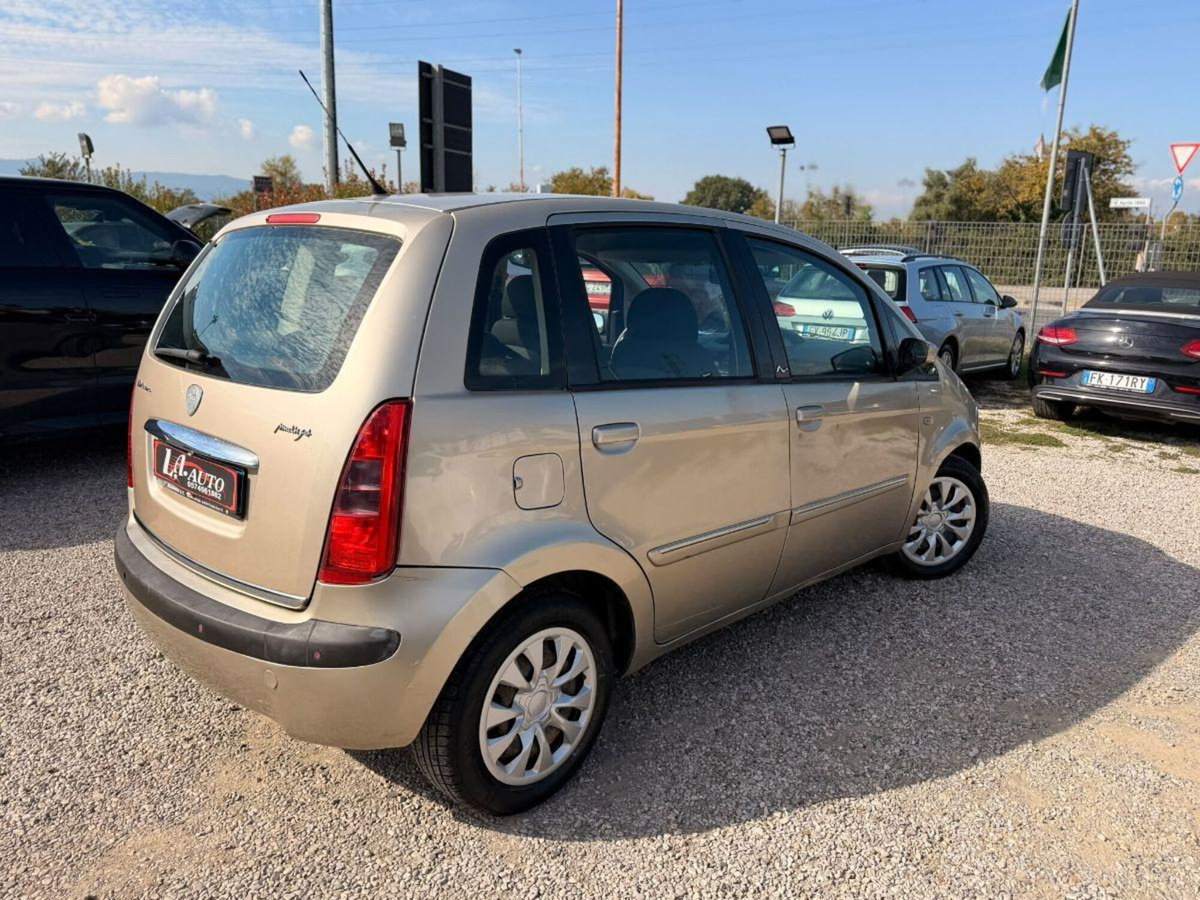 Lancia Musa 1.3 Multijet 16V 70 CV Oro Plus (4)