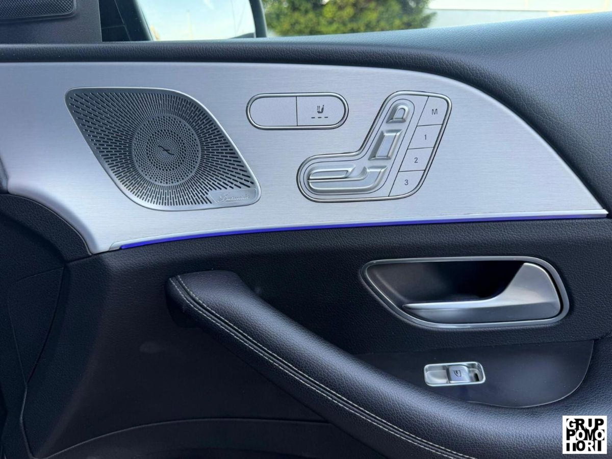 Mercedes-Benz GLE SUV 300 d 4Matic Premium Plus (19)