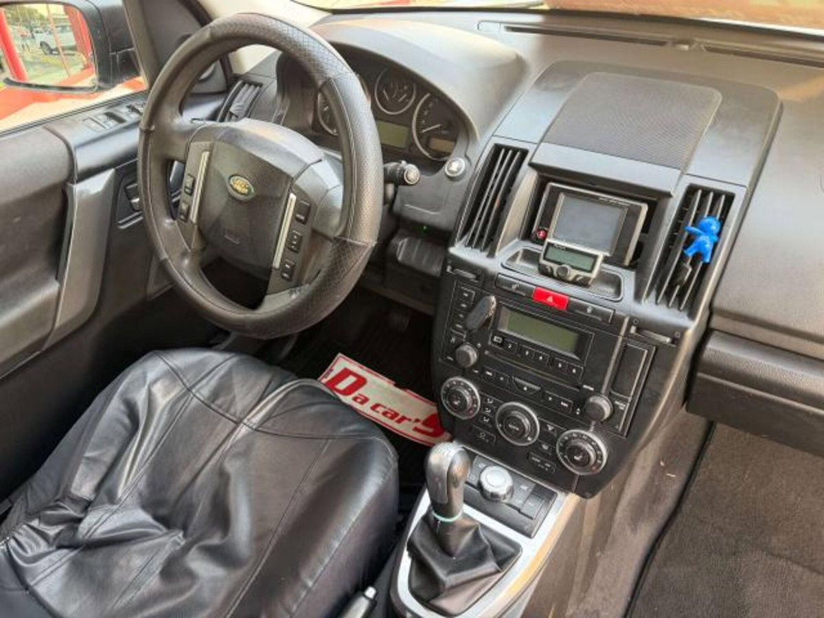 Land Rover Freelander 2.2 TD4 S.W. S (13)