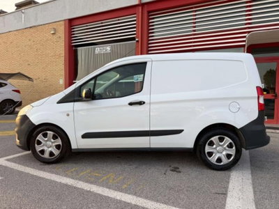 Ford Transit Courier 1.5 TDCi 100CV  Entry (3)