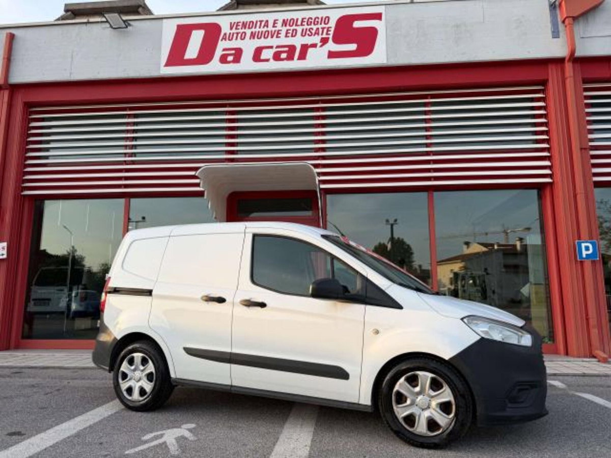 Ford Transit Courier 1.5 TDCi 100CV  Entry (9)