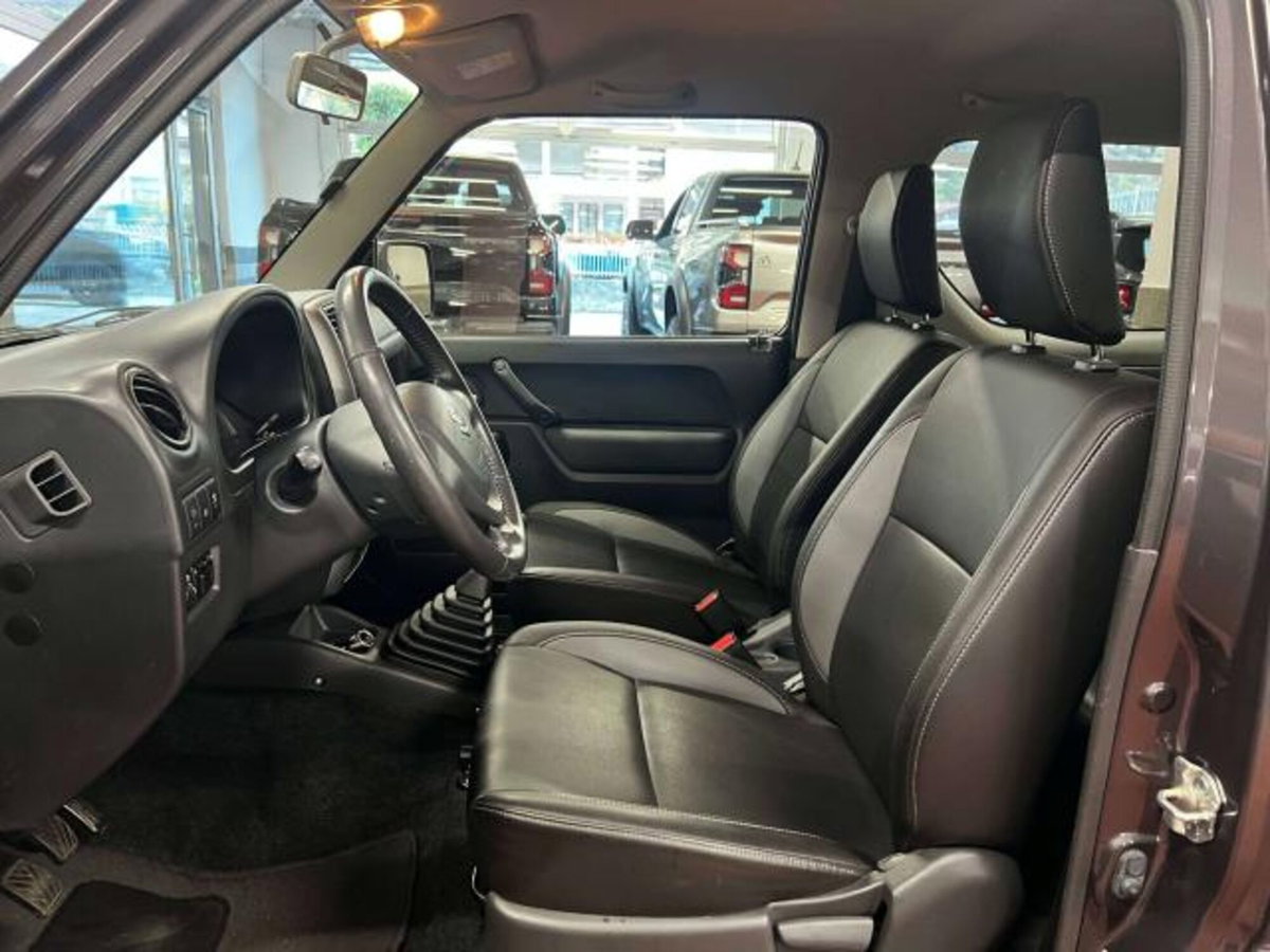 Suzuki Jimny 1.3 4WD Evolution (7)