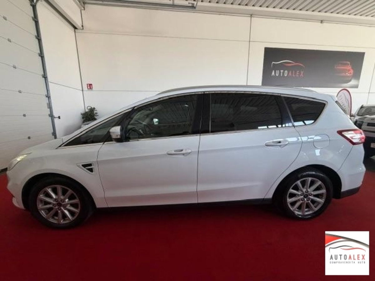 Ford S-Max 2.0 TDCi 180CV S&S Powershift AWD Titanium Business (12)