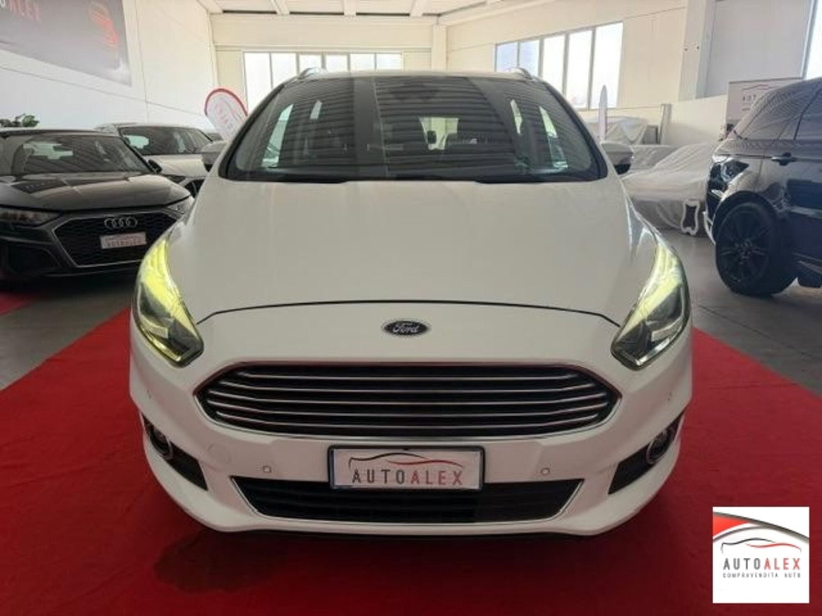 Ford S-Max 2.0 TDCi 180CV S&S Powershift AWD Titanium Business (2)