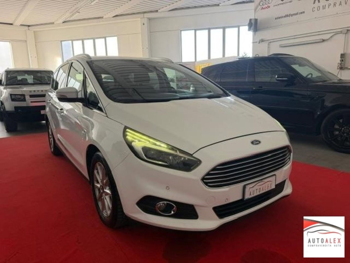 Ford S-Max 2.0 TDCi 180CV S&S Powershift AWD Titanium Business (3)