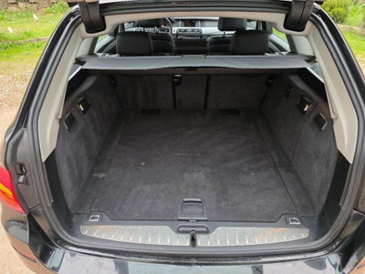 BMW Serie 5 Touring 520d  Msport (12)