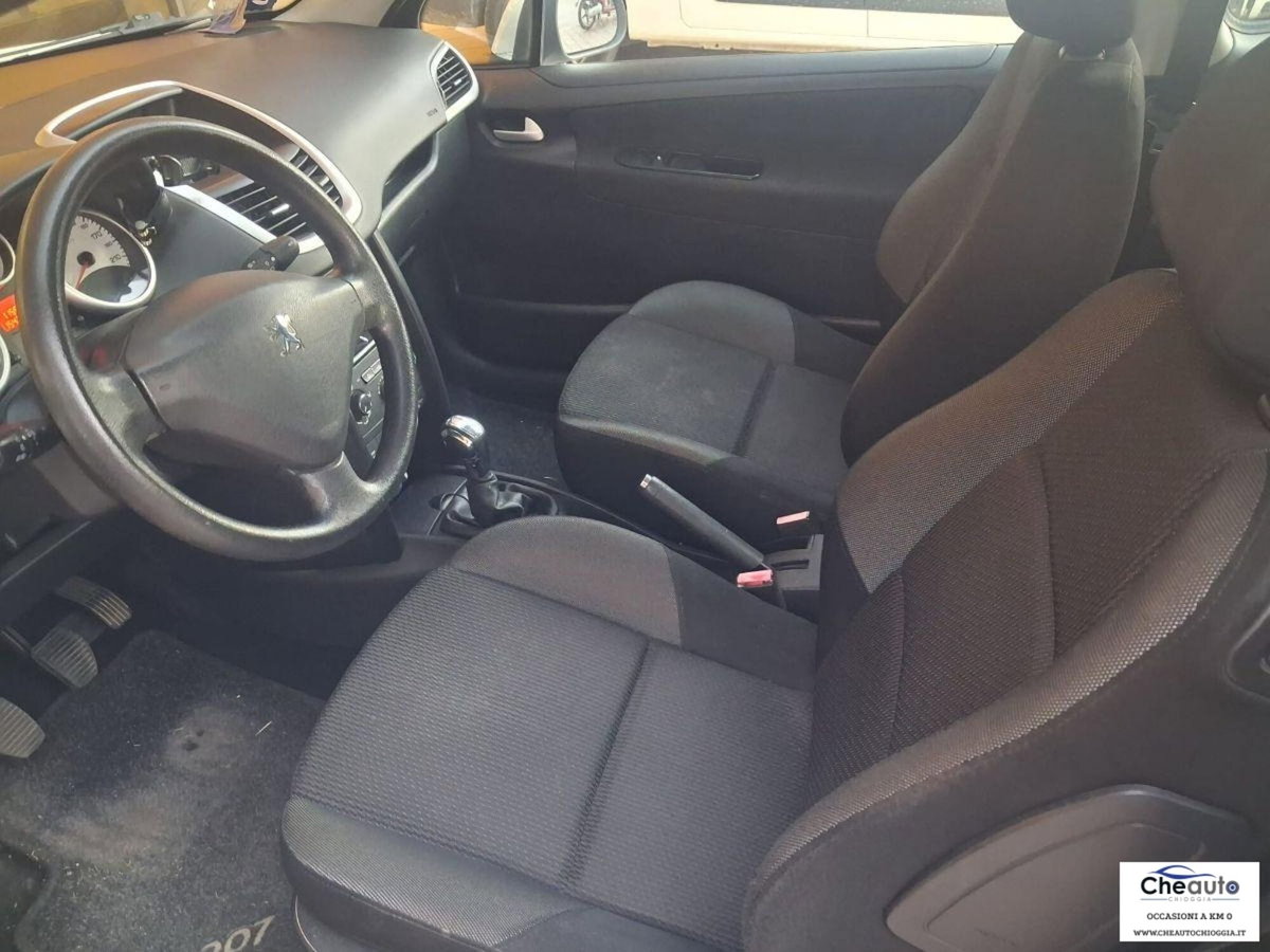 Peugeot 207 HDi 70CV FAP 3p. X Line (6)