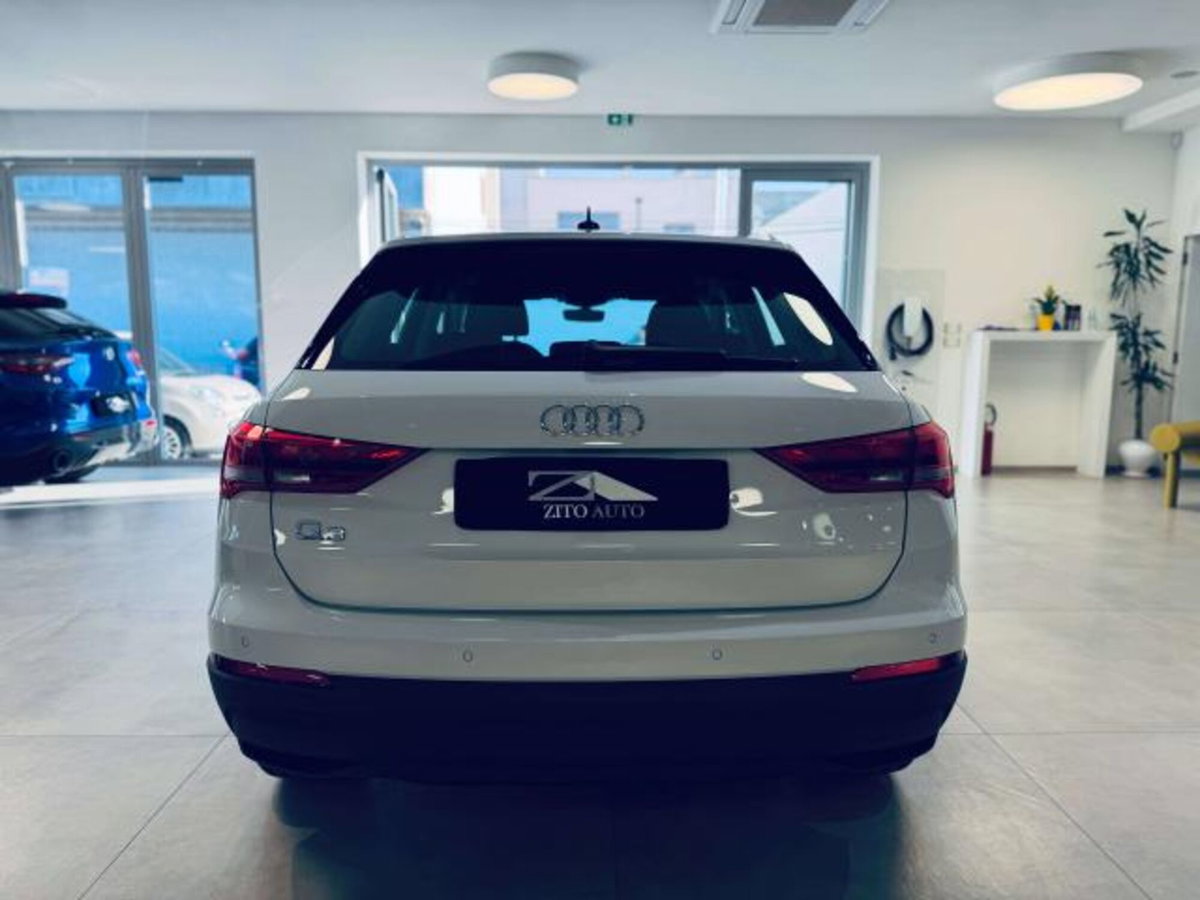 Audi Q3 35 2.0 tdi s-tronic (5)