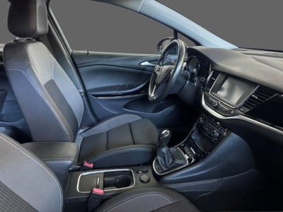 Opel Astra 1.5 Turbo Diesel 130 CV AT8 Business Elegance (4)